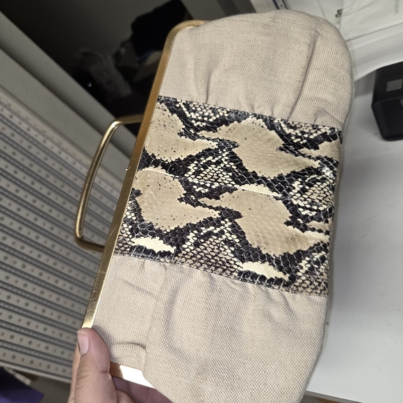 White House Black Market Elegant Beige and Snakeskin Clutch - Picture 2 of 9